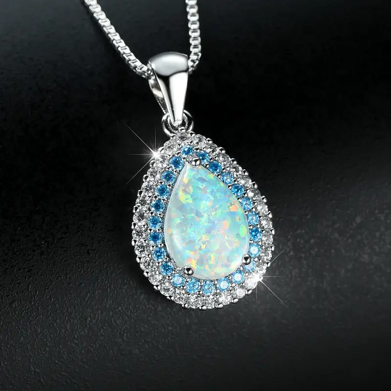 Collier Goutte d'Opale Bleue Brillante