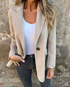 Azura | Veste légère classique à coupe ajustée pour femme