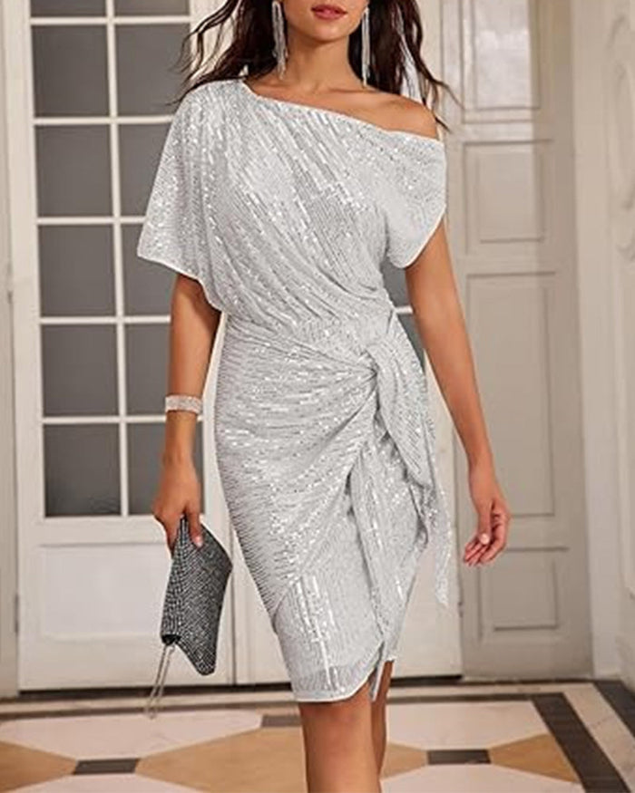 Robe élégante à paillettes avec col en V et épaules dénudées