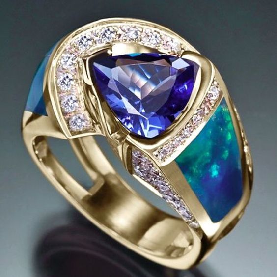 Bague vintage en cristal bleu océan