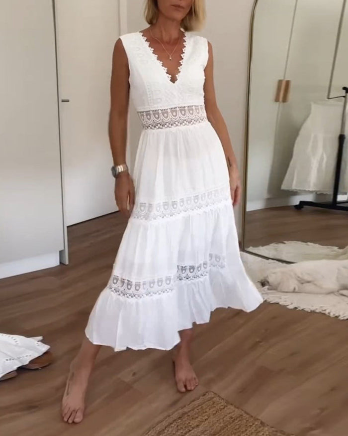 Robe débardeur col V en dentelle