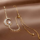 Bracelets avec pendentif de lune en zircon et or