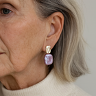 Boucles d'oreilles élégantes en or avec des perles baroques