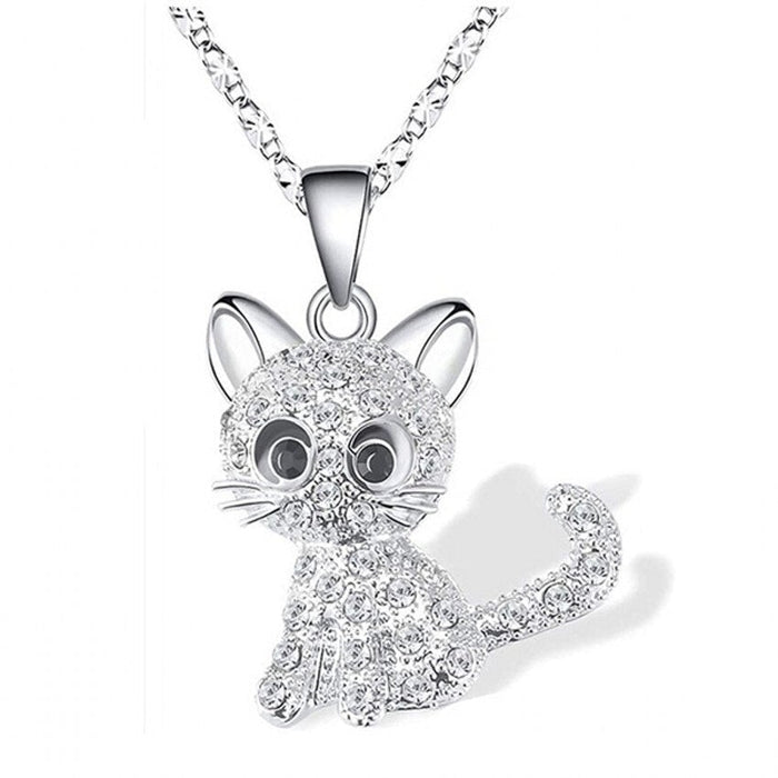 Collier argenté avec des chatons et des zirconias colorés