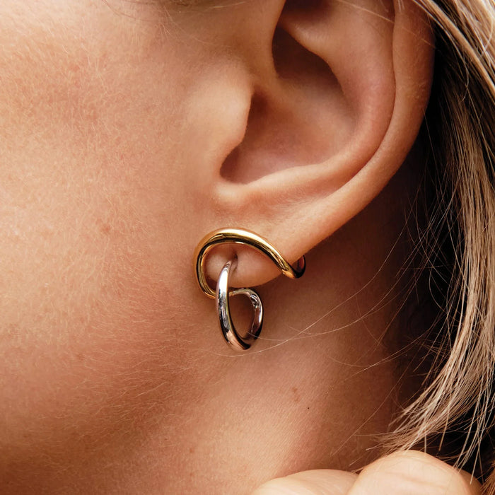 Boucles d'Oreilles Entrelacées Bicolores en Or