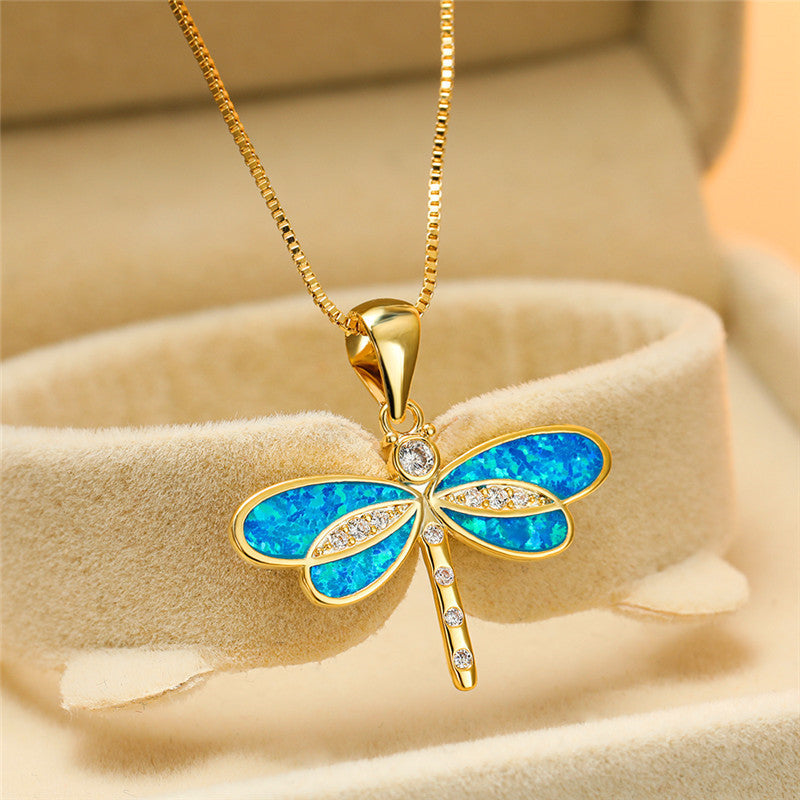 Collier de libellule en or avec opale