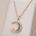 Collier Luna Élégant et Brillant
