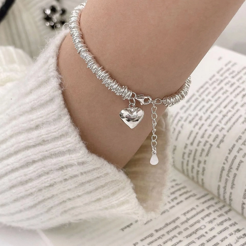 Bracelet élégant avec cœur en argent
