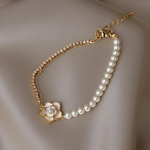 Bracelet floral vintage avec perles et or