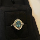 Bague ajustable vintage intemporelle en argent blanc et aquamarine (Ajustable)