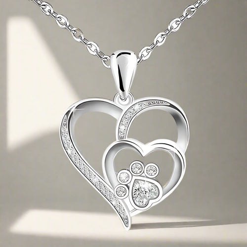 Collier en argent sterling avec patte et cœur en zircon