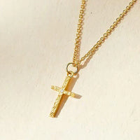 Ensemble de Colliers en Or avec Initiale et Croix