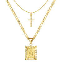 Ensemble de Colliers en Or avec Initiale et Croix