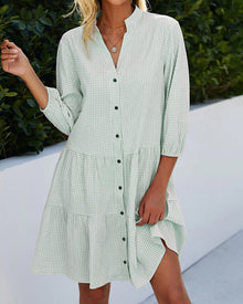 Robe à carreaux à col montant