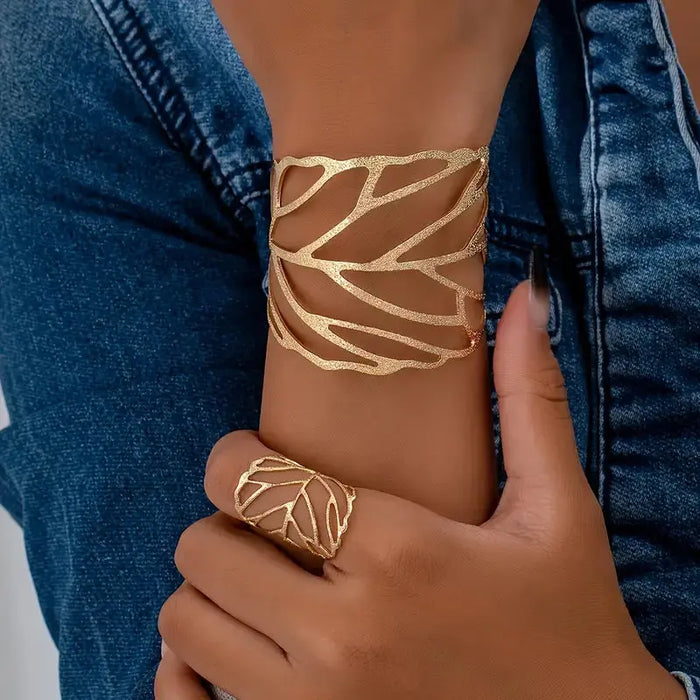 Bracelet Vintage avec Design de Feuille