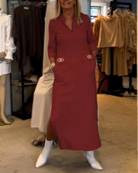 Robe fendue à manches 3/4 de couleur unie