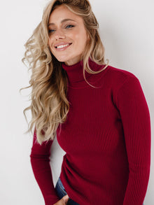 Solene | Pull col roulé classique pour femme