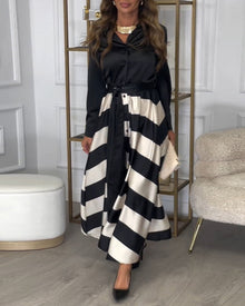Robe élégante à rayures et à bretelles