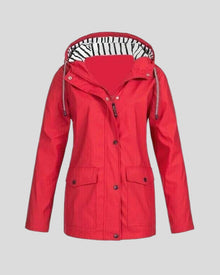 Veste Pour Femmes Avec Caractéristiques Étanche À L'eau Et Au Vent