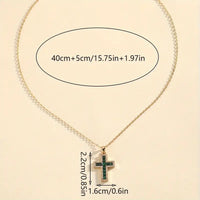 Collier en or avec pendentif croix émeraude solennelle