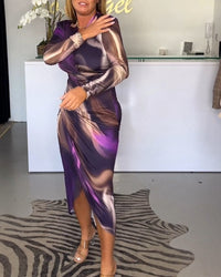 Robe avec le cou en V et fendre
