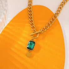 Collier en Or avec Pierre Émeraude Précieuse