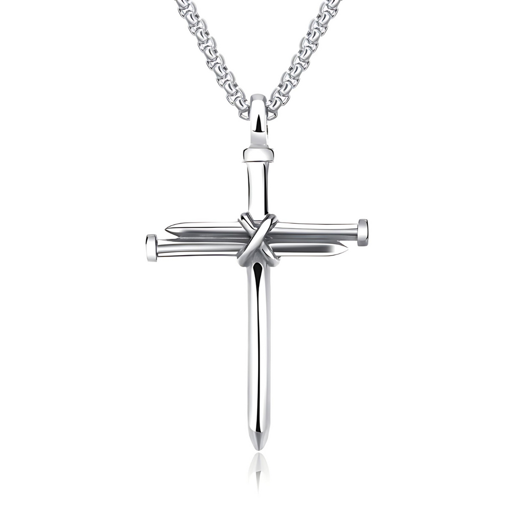 Collier avec croix en forme de clou