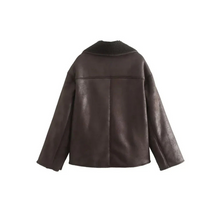 Helga | Veste à col à manches longues au style hivernal pour femme
