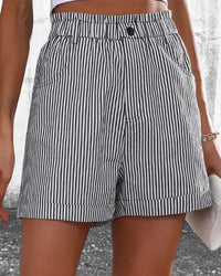 Short imprimé à rayures taille haute