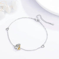 Bracelet ajustable porte-bonheur : simple et charmant