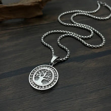 Collier Arbre de Vie en ton doré luxueux avec des zirconias
