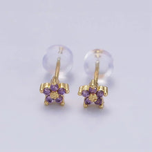 Boucles d'oreilles à clou avec délicate fleur