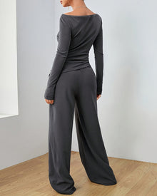 Ensemble deux pièces - haut de couleur unie et pantalon large
