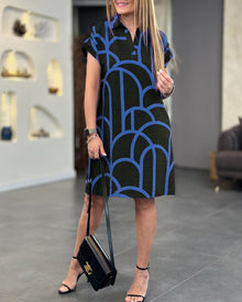 Robe midi imprimée à manches courtes et ligne de revers
