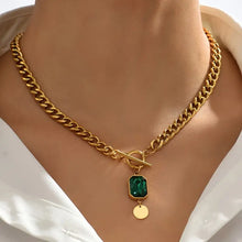 Collier en Or avec Pierre Émeraude Précieuse