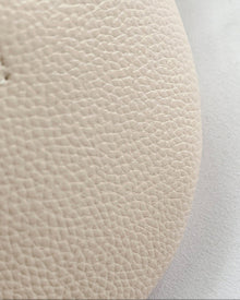 Sac bandoulière zippé avec bretelles contrastées