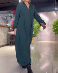 Robe longue ample avec revers et fente latérale