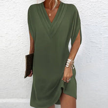 Robe élégante à manches fendues de couleur unie