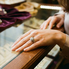 Bague vintage en argent cristallin
