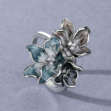 Bague avec fleur exotique en argent