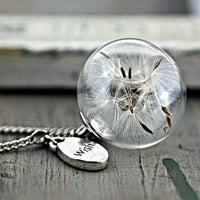 Collier vintage avec fleur des souhaits