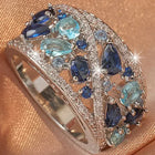 Bague vintage avec zircon bleu