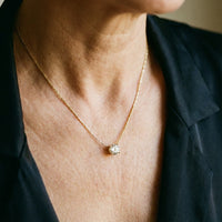 Collier en or avec diamants