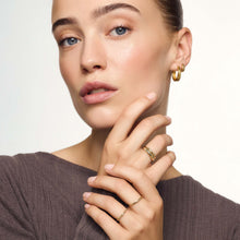 Boucles d'oreilles en anneau Gia | Or