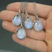 Collier avec pierre de lune - Pendentif en fil métallique