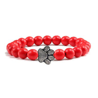 Bracelet avec des perles en forme de patte – Design en pierre naturelle