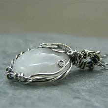 Collier avec pierre de lune - Pendentif en fil métallique