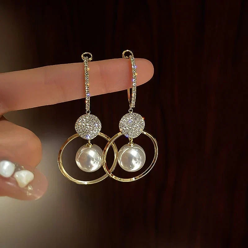 Boucles d'oreilles de luxe avec perles cultivées et zircon