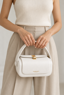 Sac Tendance Et Haut De Gamme Petit Carré