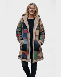 Automne - Patchwork Terrestre Douillet avec Capuche